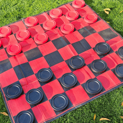 54 20251121 094148 0002 1764968844 Giant Checkers